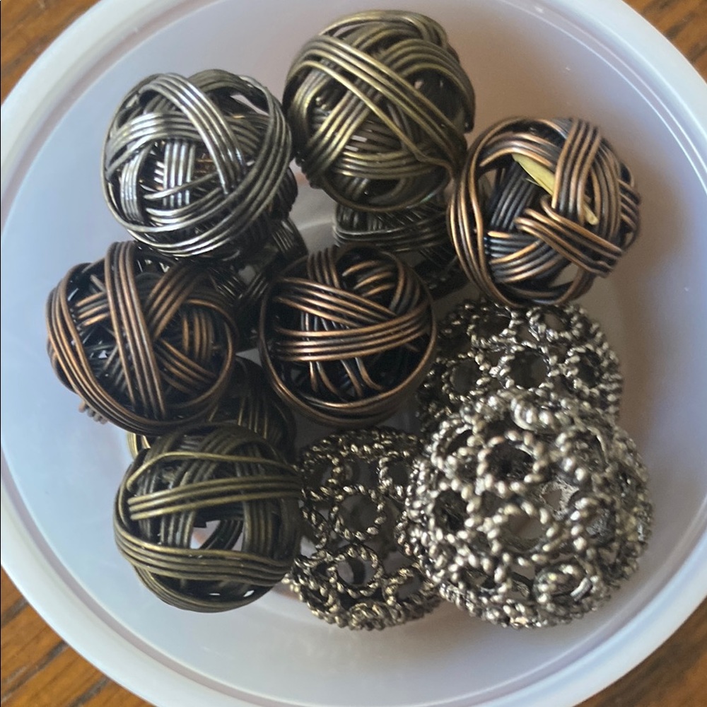 Metal Wire Wrapped Beads 12 PIECES